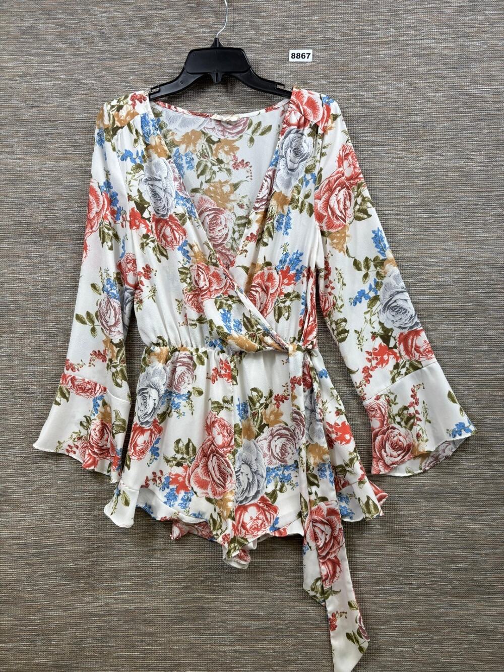 Entro Floral Wrap Romper Womens Sz M Ivory Multi with Tie WaistLong Bell Sleeve